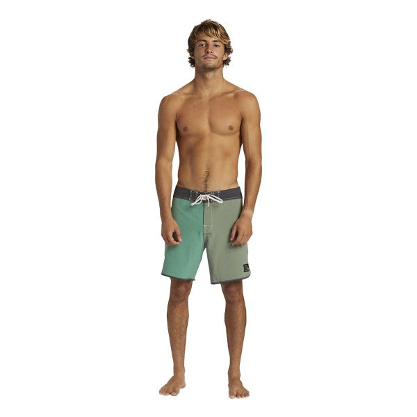 QUIKSILVER MEN SWIMWEAR
