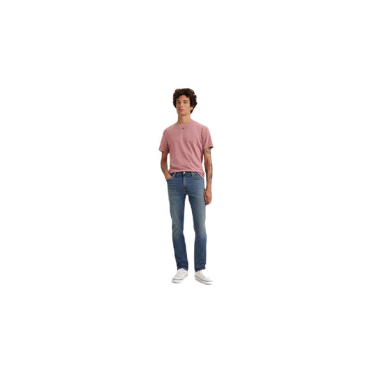جينز ضيق