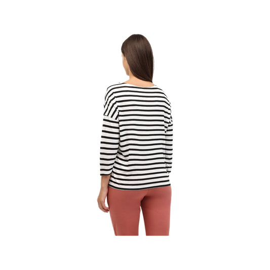 تيشيرت نسائي من Kinetix