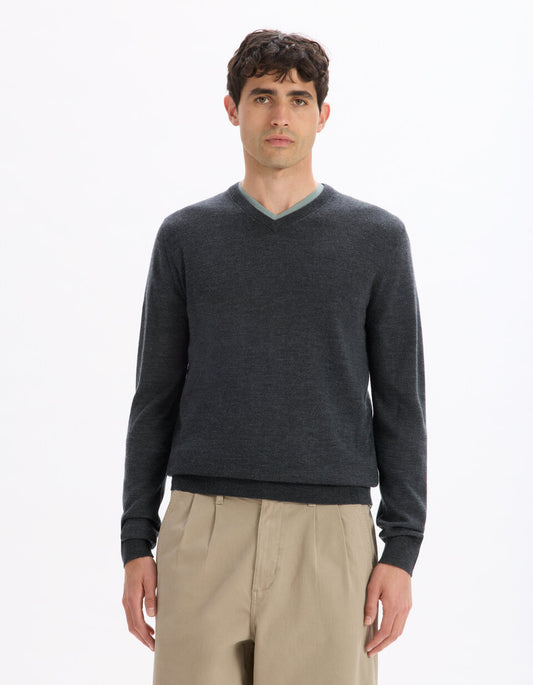 100% Merino Wool V-Neck Sweater - Anthracite