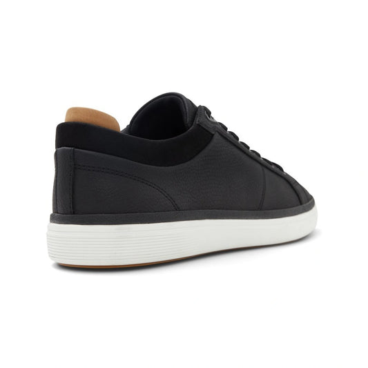 Finespec Sneakers