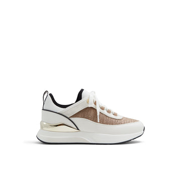 Quiltyn Sneakers