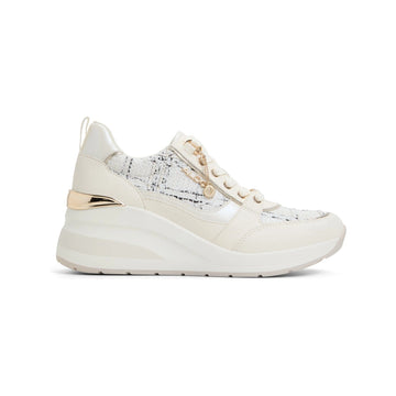 أحذية كاروتيريل