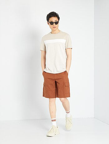 Short-sleeved T-shirt