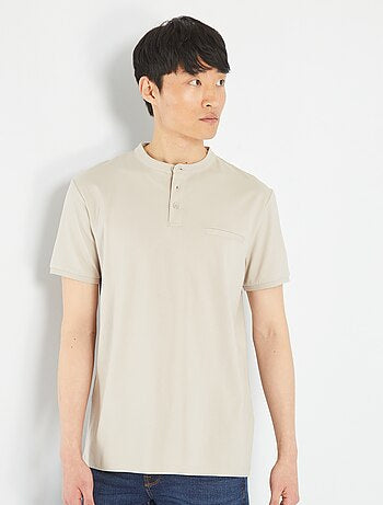 Short-sleeved polo shirt