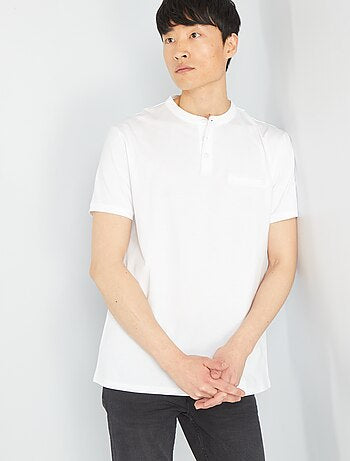 Short-sleeved polo shirt