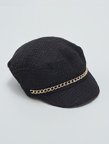 Baker boy-style cap