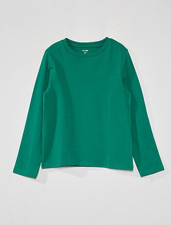 Plain long-sleeved T-shirt