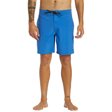 Surfsilk Street Trunk 18" - Board Shorts