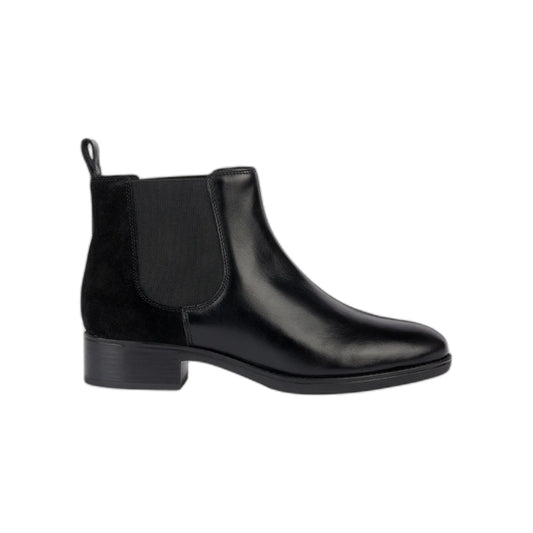 D Felicity Boot