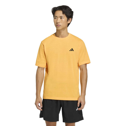 WORKOUT ESSENTIALS FEELREADY T-SHIRT