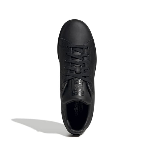 STAN SMITH