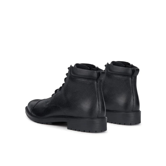U Kapsian Ankle Boots