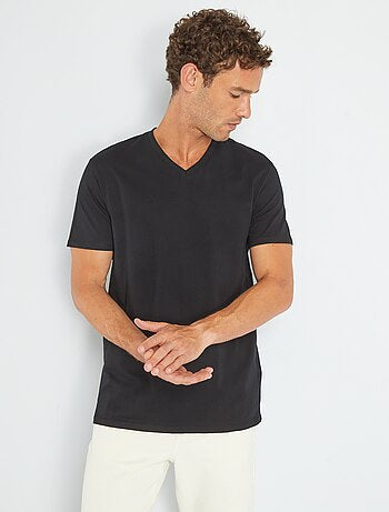 Regular cotton V-neck T-shirt