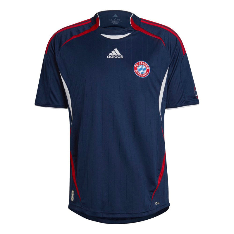 FC-Bayern-Teamgeist-Jersey