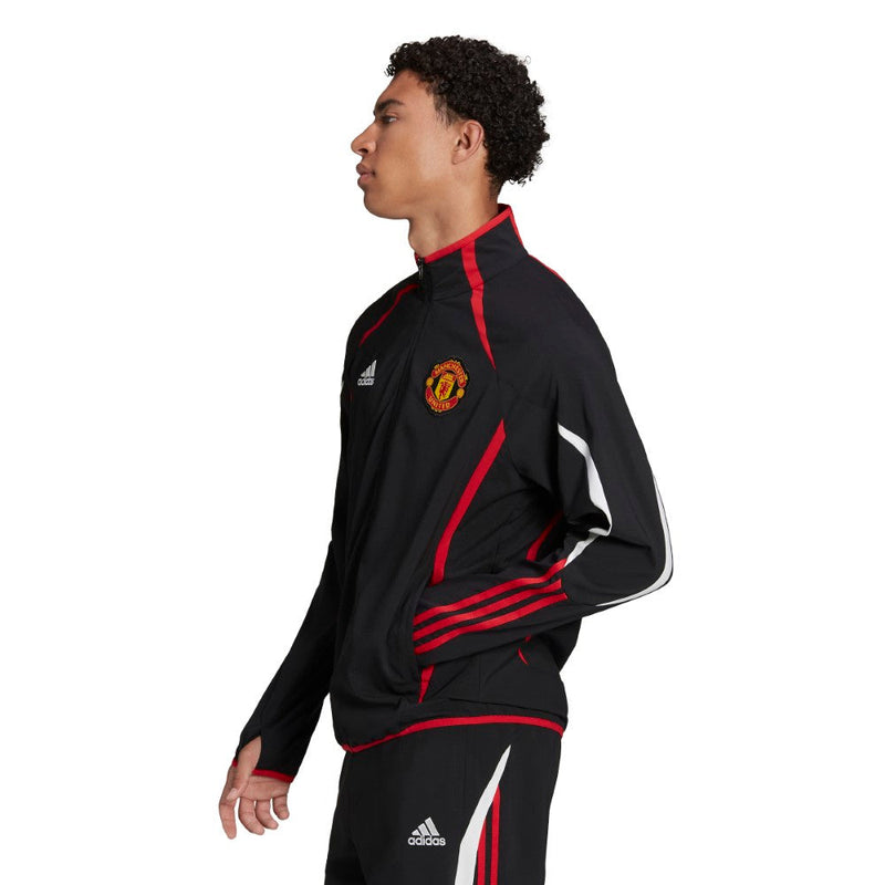 Manchester-United-Teamgeist-Woven-Jacket